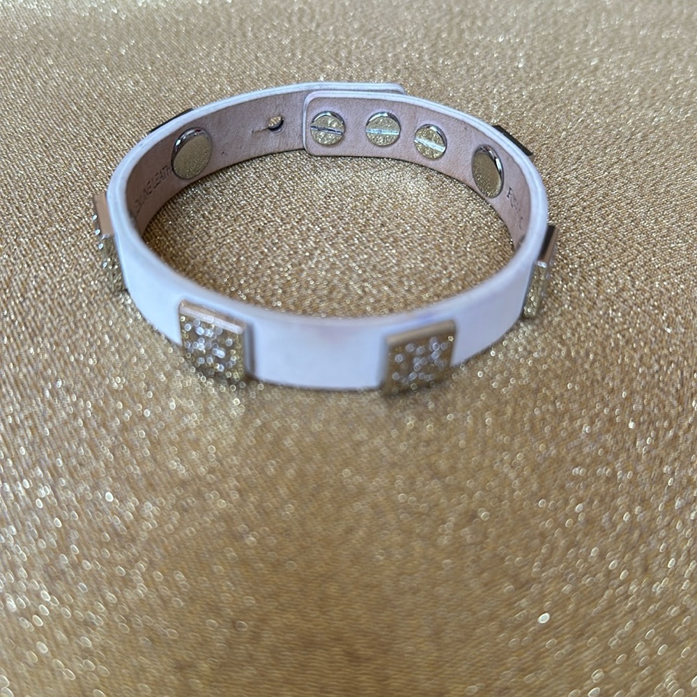 Rustic Cuff leather white and silver bracelet